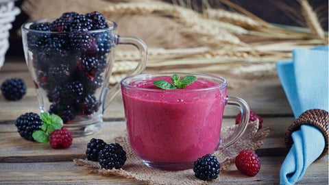 Raspberry Chia Breakfast Smoothie