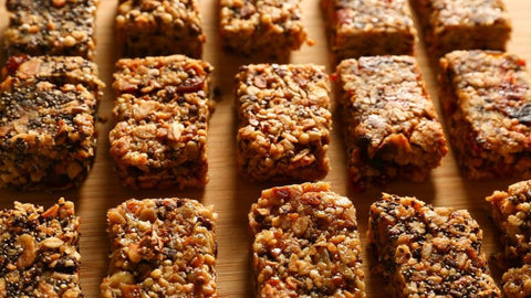 No Bake Apple Cinnamon Date Granola Bars