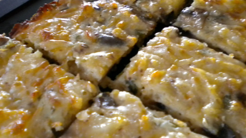 Mushroom and Mozzarella Snackers