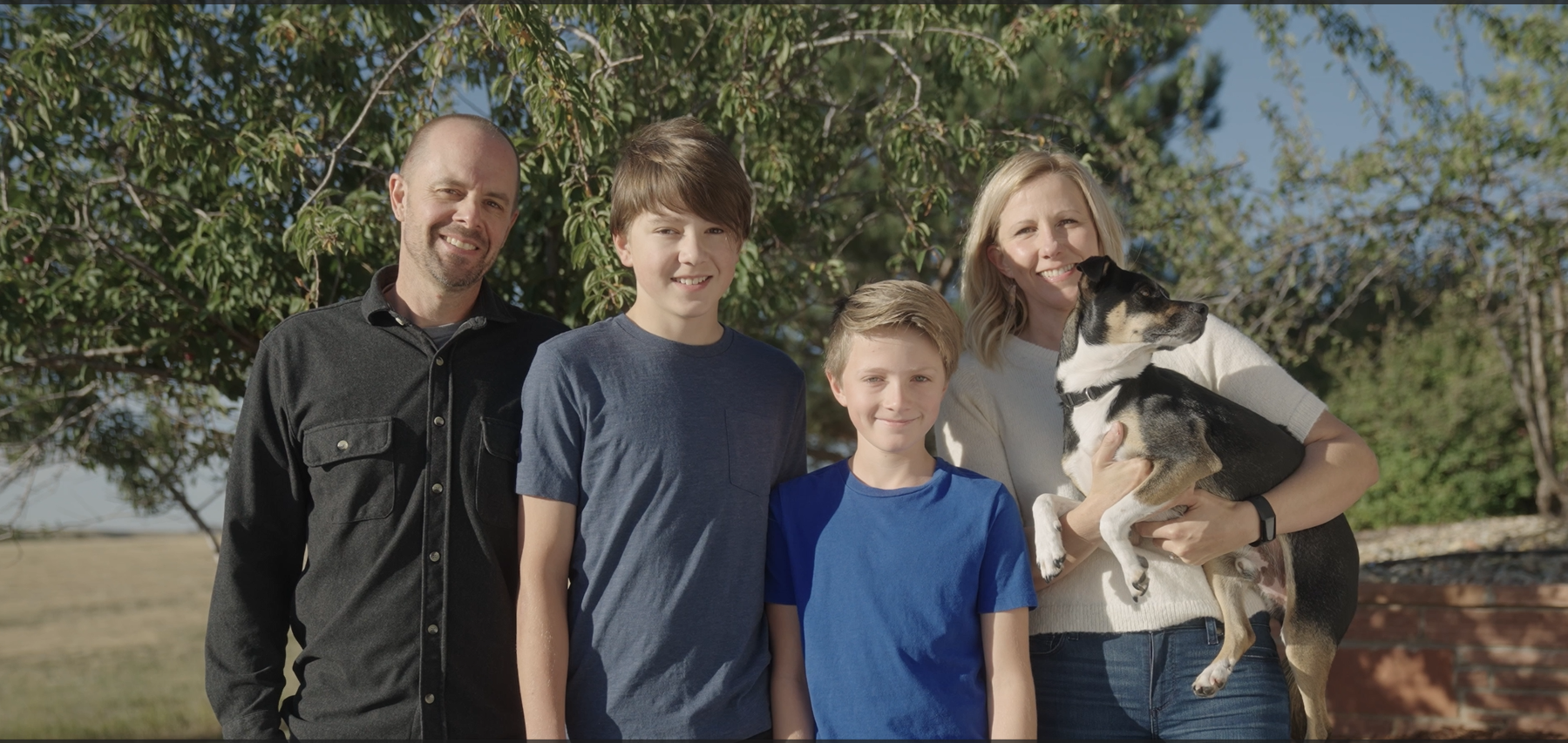 <span class='visually-hidden'>Load video: </span>1